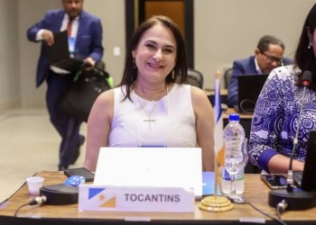 AUDIFISCO e SINDARE homenageiam a Auditora Fiscal Márcia Mantovani